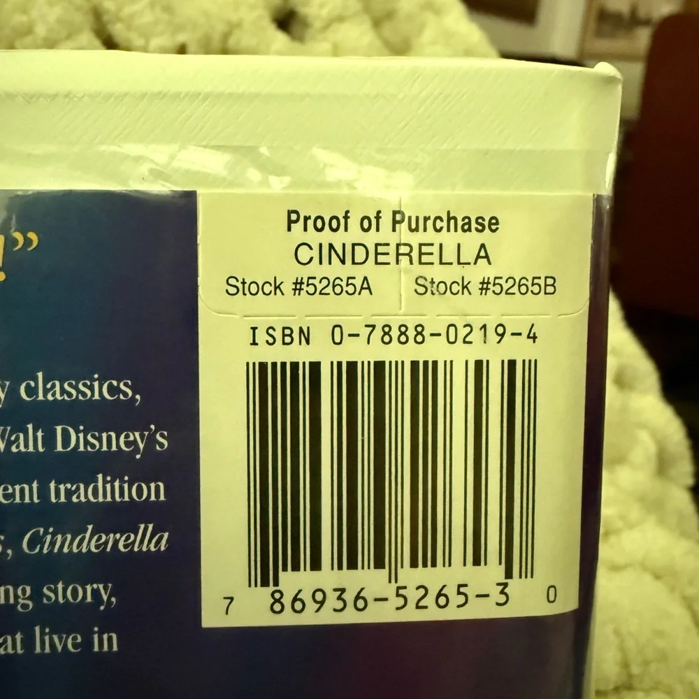 Walt Disney's Cinderella VHS collectors treasure! Excellent condition & inserts